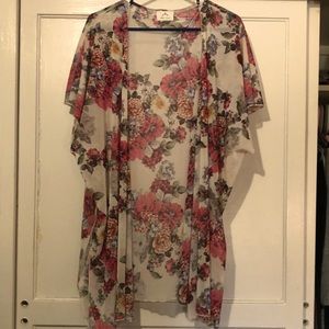 Floral short sleeve sheer kimono cardigan